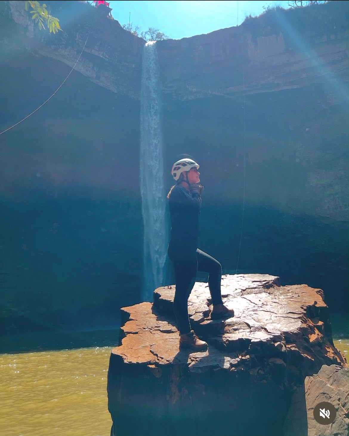 Rope Jump Cachoeira Esmeril